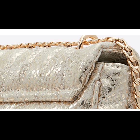 Aldo Gold Bag - Picture 6 of 6